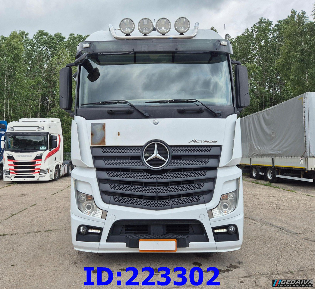 MERCEDES-BENZ Actros 2551 6x2 - Влекач: снимка 2 MERCEDES-BENZ Actros 2551 6x2 - Влекач: снимка 2