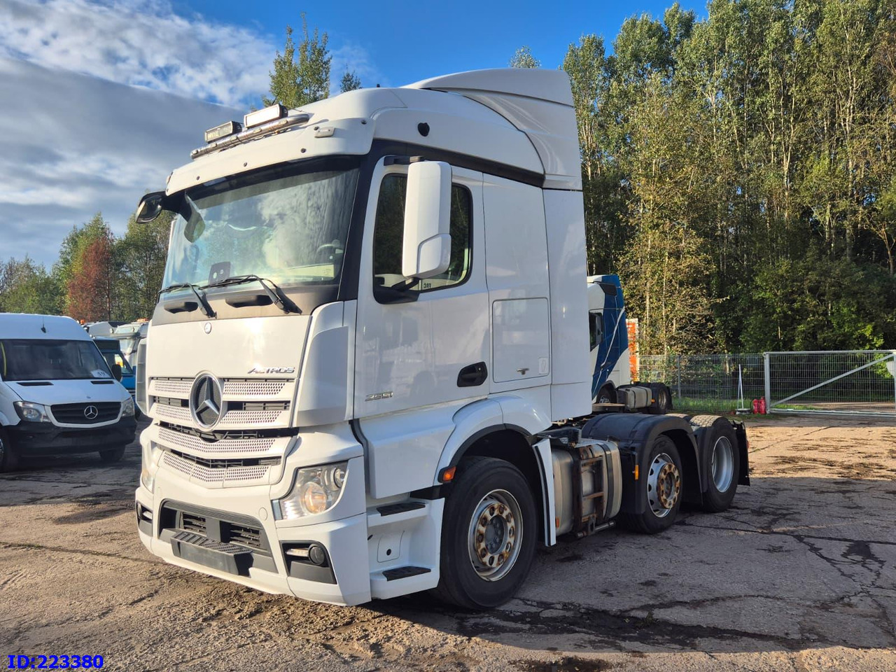 MERCEDES-BENZ Actros 2551 6x2 -Steering axle - Euro6 - Влекач: снимка 1 MERCEDES-BENZ Actros 2551 6x2 -Steering axle - Euro6 - Влекач: снимка 1