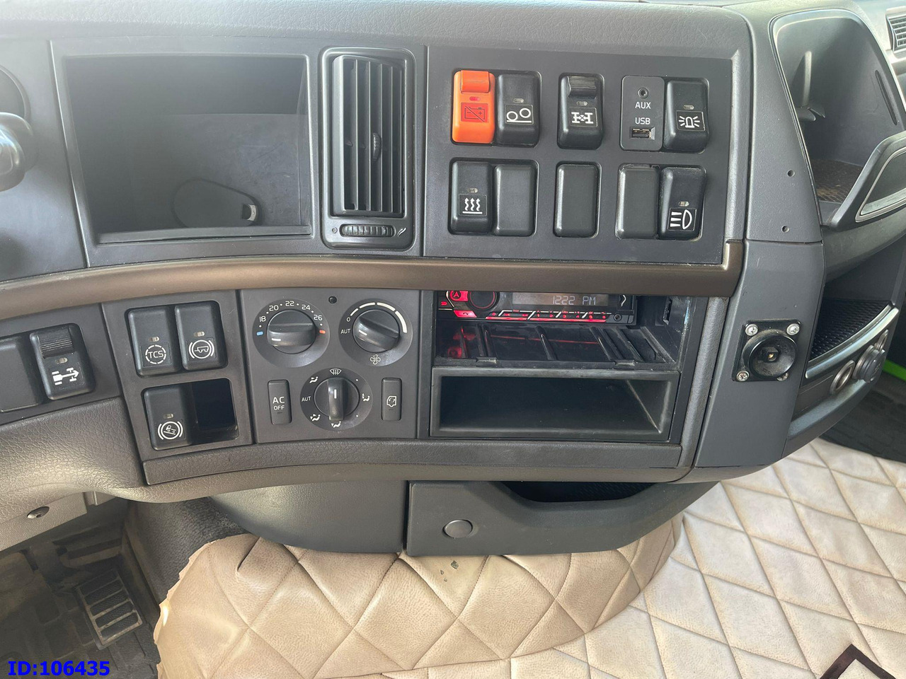 Влекач VOLVO FH16 700HP 6X4 Euro5: снимка 11