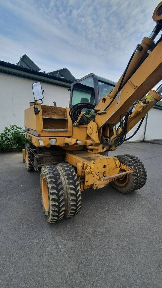 Hydrema M 1100 - Колесен багер: снимка 3 Hydrema M 1100 - Колесен багер: снимка 3