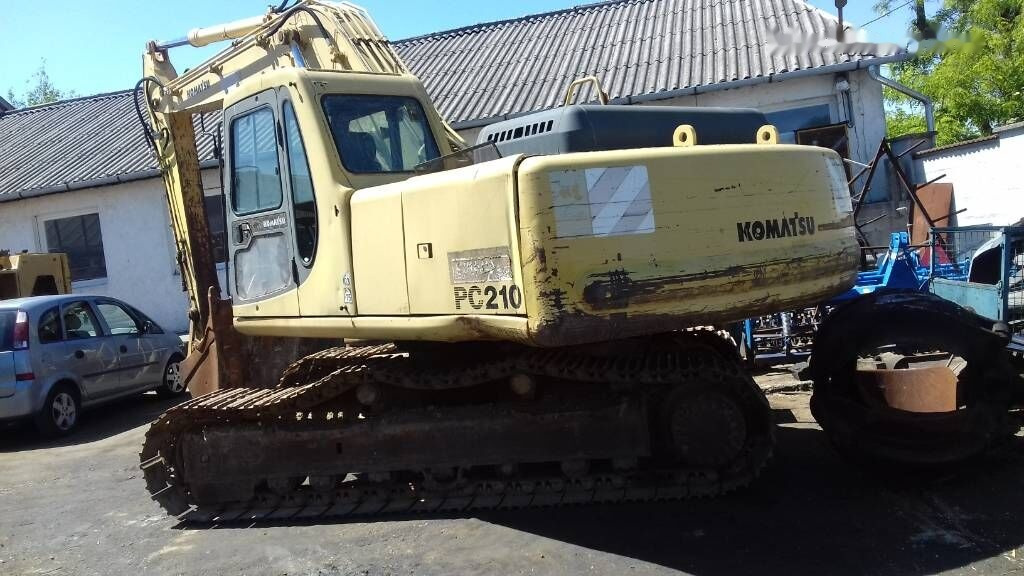 Komatsu PC 210 - Верижен багер: снимка 3 Komatsu PC 210 - Верижен багер: снимка 3