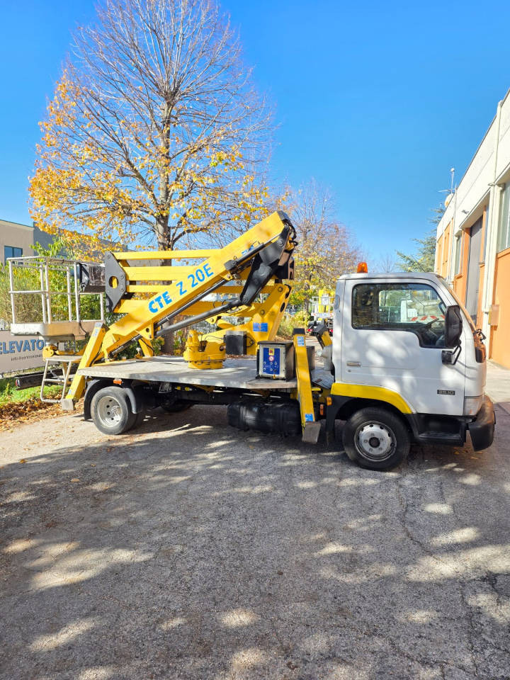 CTE ZED 20 - Автовишка: снимка 1 CTE ZED 20 - Автовишка: снимка 1