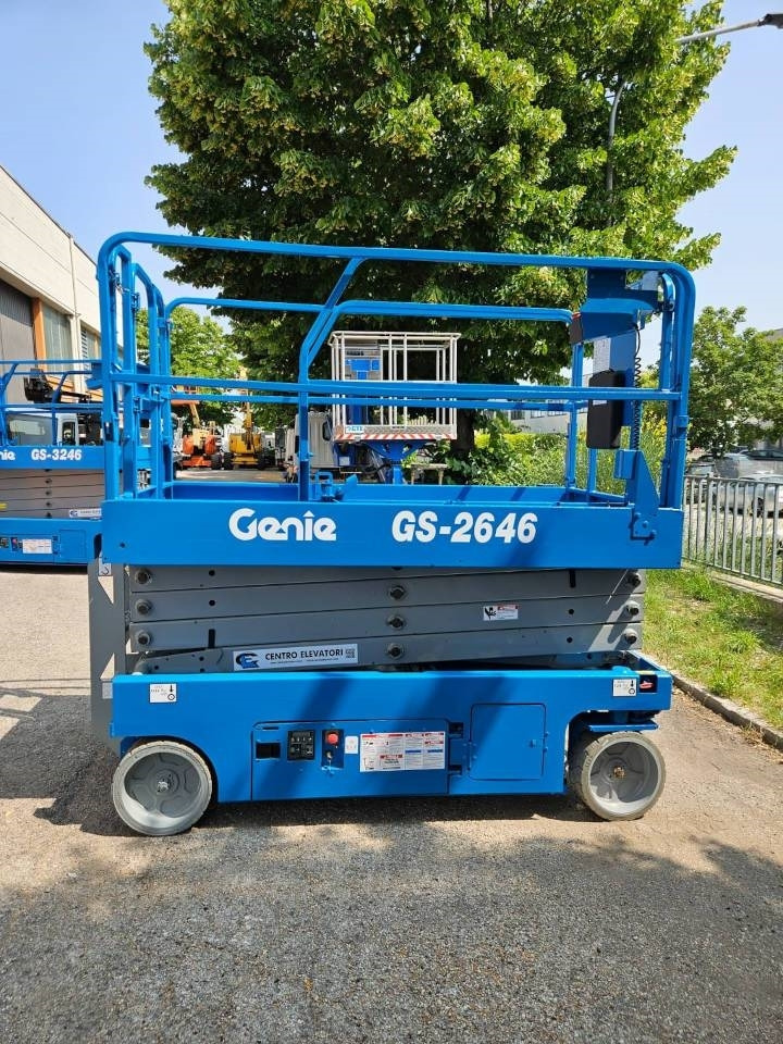 Genie GS 2646 - Ножична работна платформа: снимка 1 Genie GS 2646 - Ножична работна платформа: снимка 1