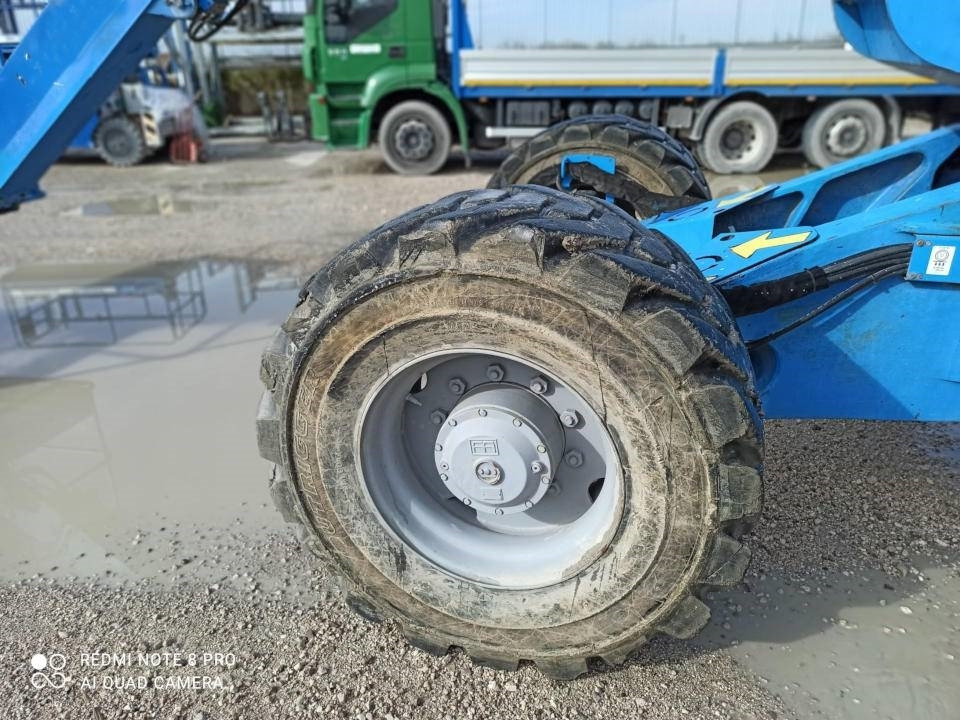 Артикулираща платформа Genie Z 135/70: снимка 17