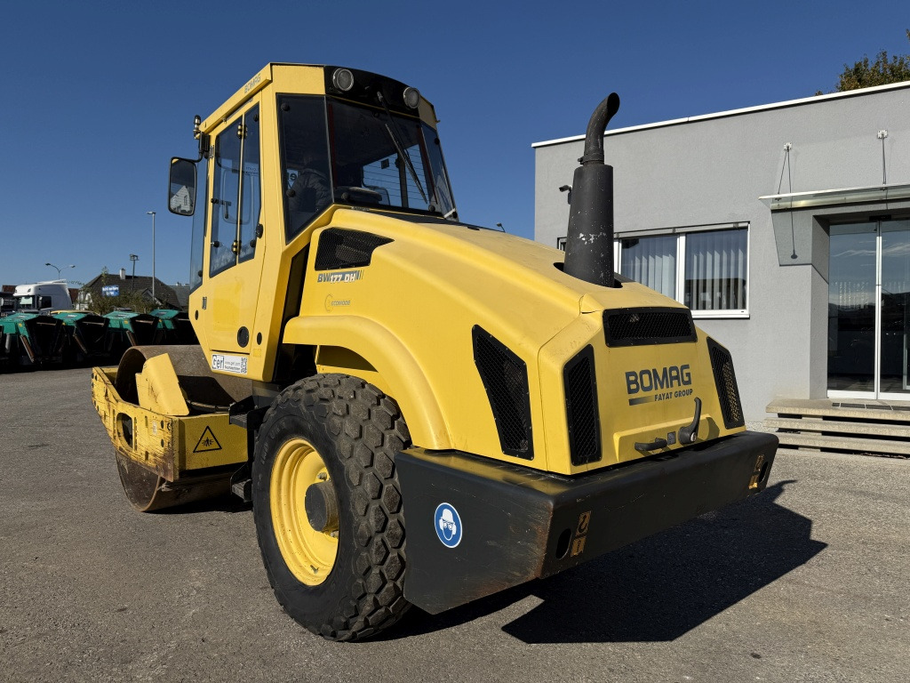 Bomag BW 177DH-4 (111742) - Компактор: снимка 3 Bomag BW 177DH-4 (111742) - Компактор: снимка 3