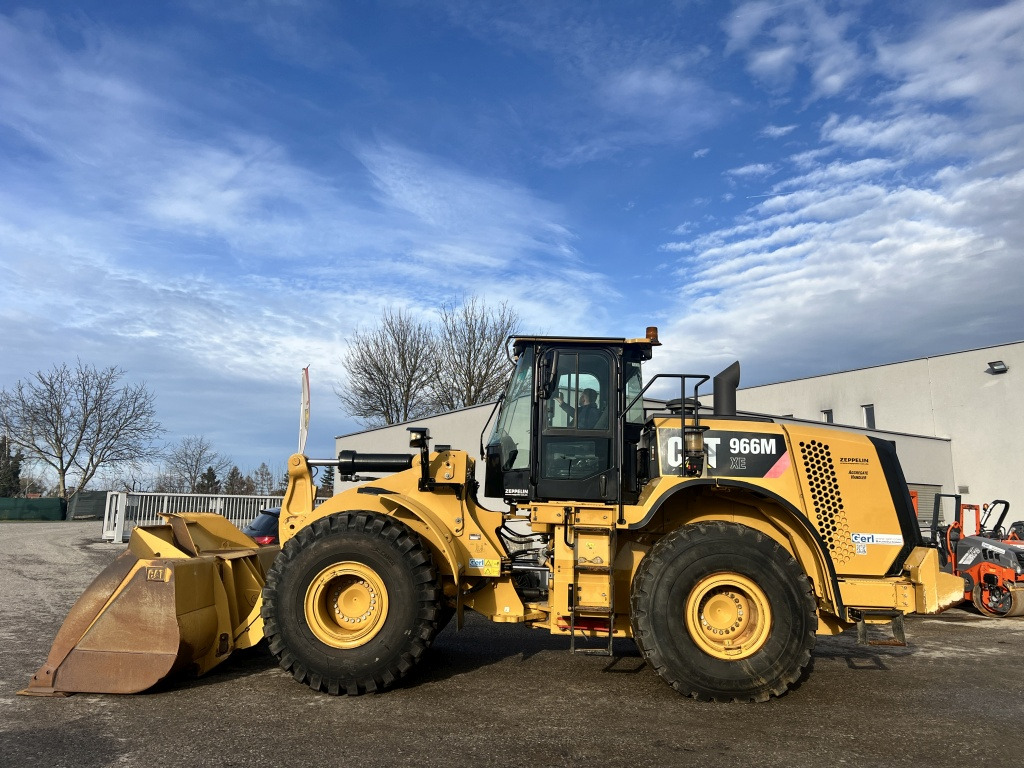 Caterpillar 966 M XE (111432) - Колесен товарач: снимка 1 Caterpillar 966 M XE (111432) - Колесен товарач: снимка 1
