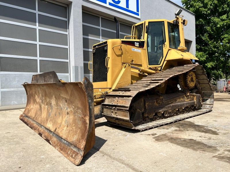 Caterpillar D 6 N LGP (110525) - Булдозер: снимка 2 Caterpillar D 6 N LGP (110525) - Булдозер: снимка 2