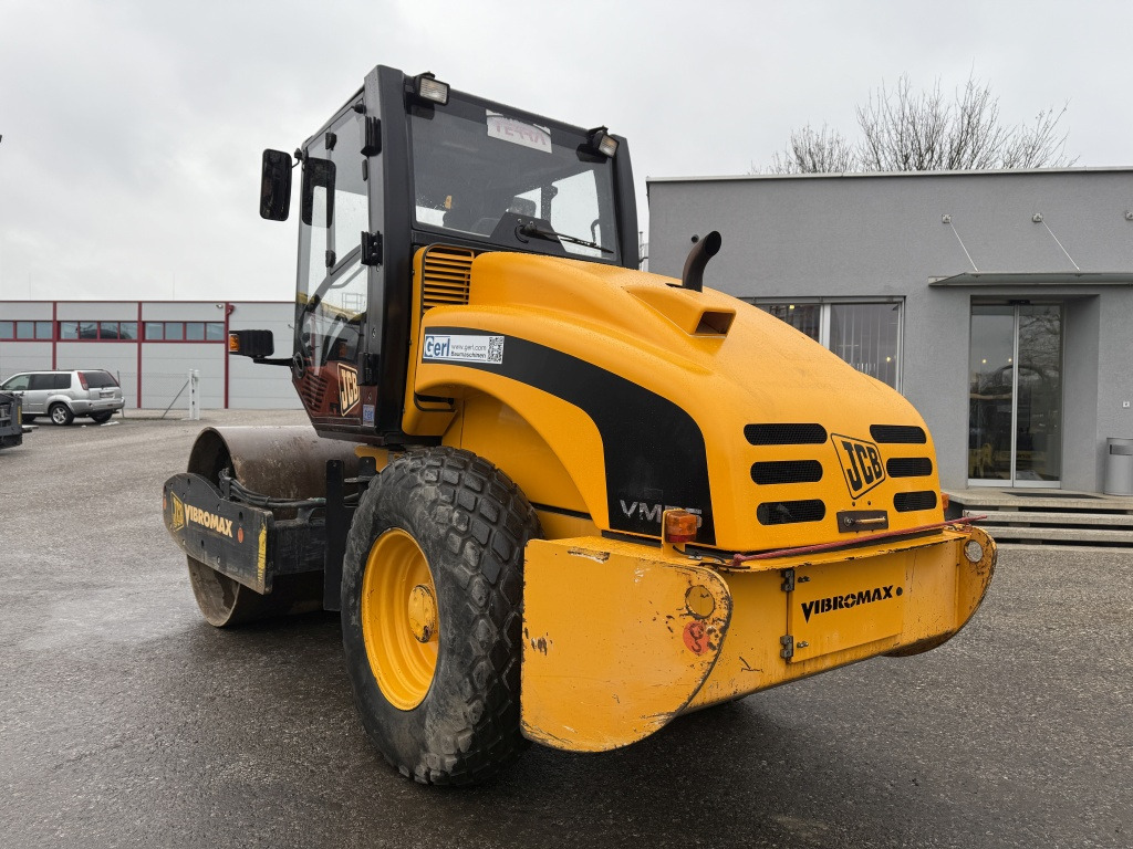 JCB Vibromax VM 75 D (111781) - Компактор: снимка 3 JCB Vibromax VM 75 D (111781) - Компактор: снимка 3