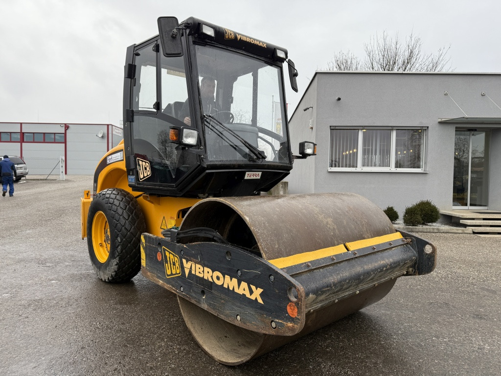 JCB Vibromax VM 75 D (111781) - Компактор: снимка 5 JCB Vibromax VM 75 D (111781) - Компактор: снимка 5