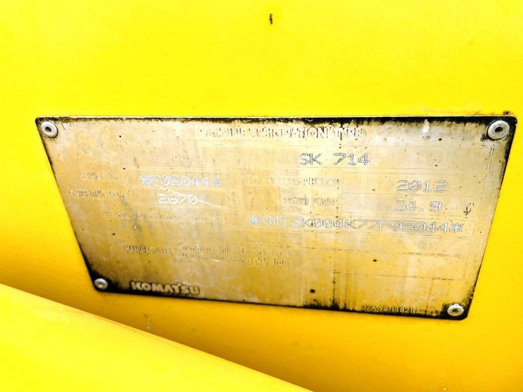 Komatsu SK714-5 (3948) - Мини челен товарач: снимка 3 Komatsu SK714-5 (3948) - Мини челен товарач: снимка 3