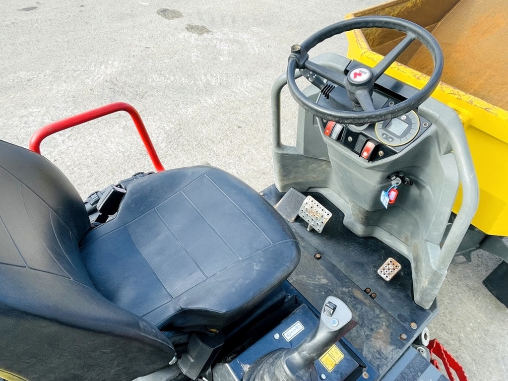 Neuson DW30 (3940) - Мини самосвал: снимка 5 Neuson DW30 (3940) - Мини самосвал: снимка 5