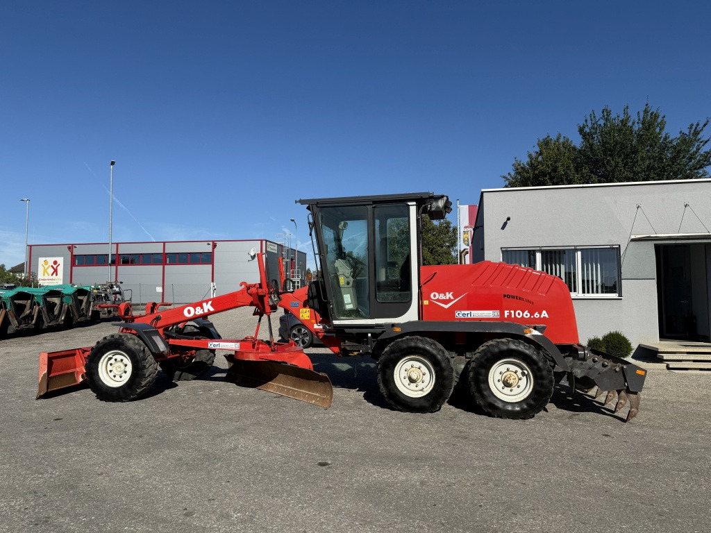 O&K – New Holland F 106.6 A (111700) - Грейдер: снимка 1 O&K – New Holland F 106.6 A (111700) - Грейдер: снимка 1