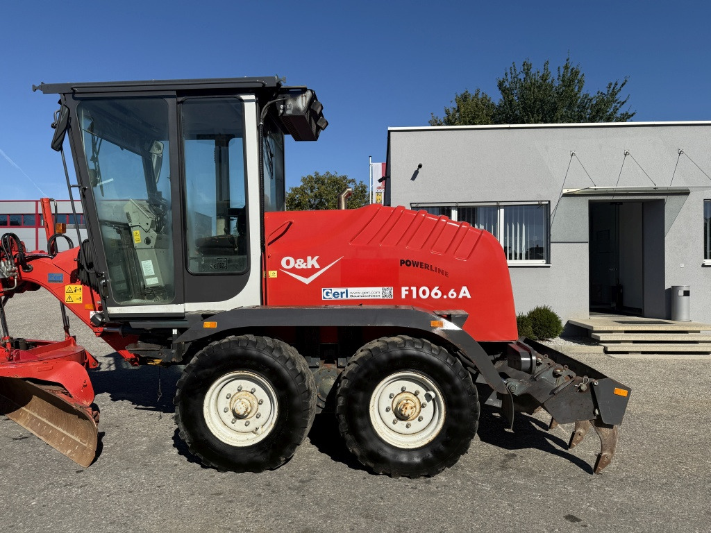 O&K – New Holland F 106.6 A (111700) - Грейдер: снимка 2 O&K – New Holland F 106.6 A (111700) - Грейдер: снимка 2