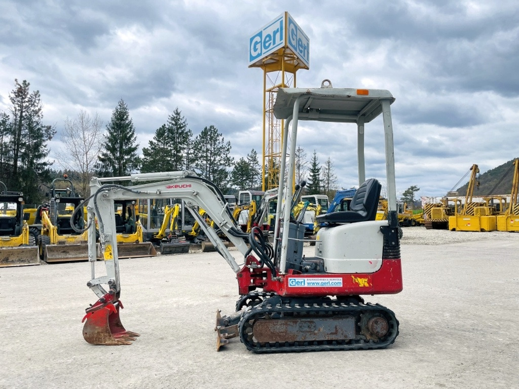 Takeuchi TB108 (3983) - Мини багер: снимка 1 Takeuchi TB108 (3983) - Мини багер: снимка 1