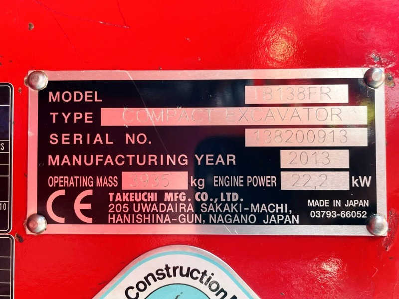 Takeuchi TB138FR (3775) - Мини багер: снимка 3 Takeuchi TB138FR (3775) - Мини багер: снимка 3