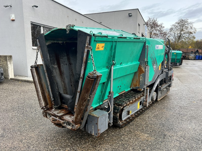 Vögele Super 800 Typ: 07.90 (111239) - Асфалтополагач: снимка 2 Vögele Super 800 Typ: 07.90 (111239) - Асфалтополагач: снимка 2