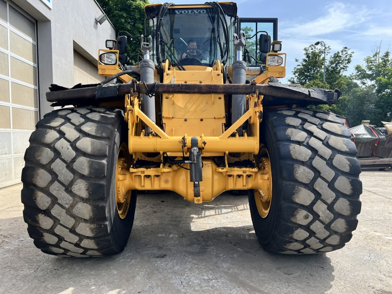 Volvo L 180 G HL (110940) - Колесен товарач: снимка 2 Volvo L 180 G HL (110940) - Колесен товарач: снимка 2
