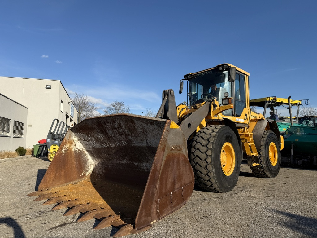 Volvo L 90 F (111773) - Колесен товарач: снимка 2 Volvo L 90 F (111773) - Колесен товарач: снимка 2