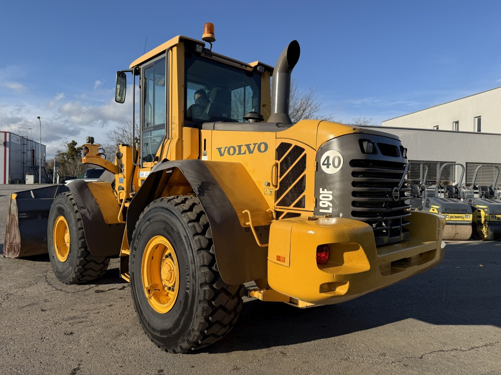 Volvo L 90 F (111773) - Колесен товарач: снимка 3 Volvo L 90 F (111773) - Колесен товарач: снимка 3