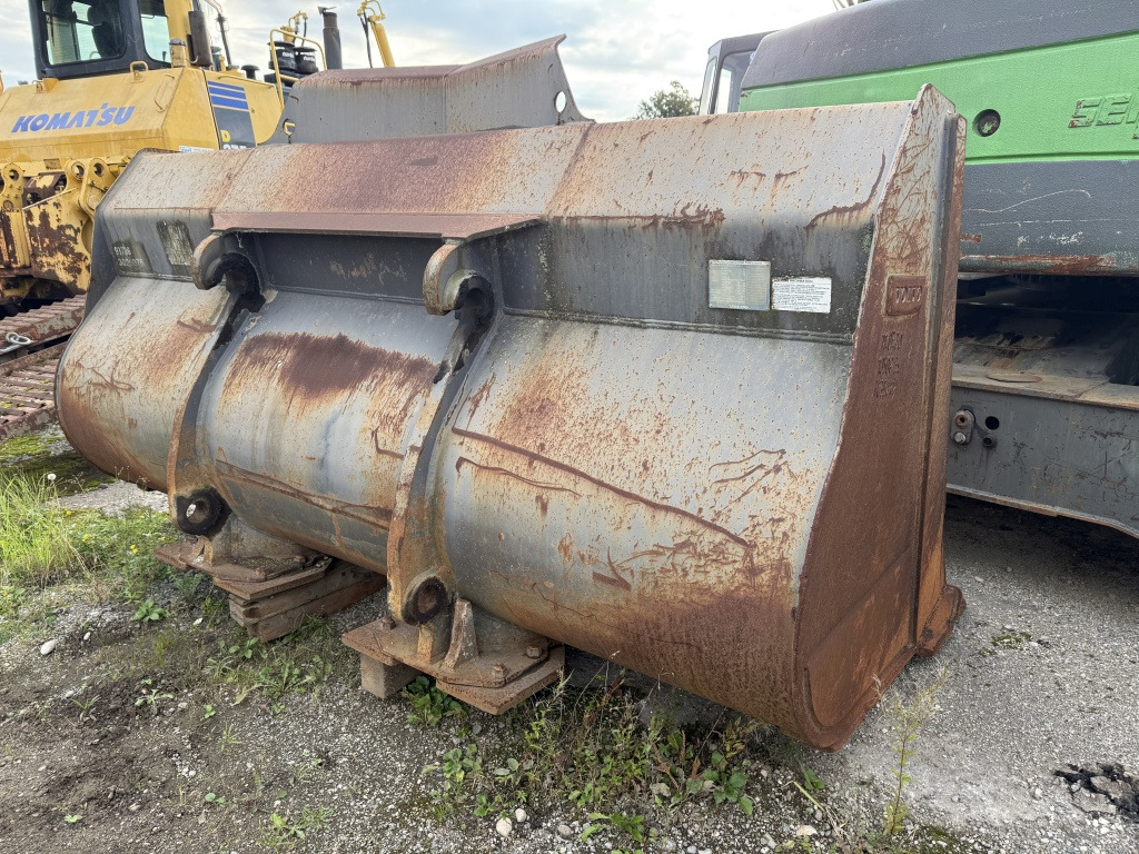 Volvo Schaufel 4,2 m³ (111756) - Кофа за товарач: снимка 2 Volvo Schaufel 4,2 m³ (111756) - Кофа за товарач: снимка 2