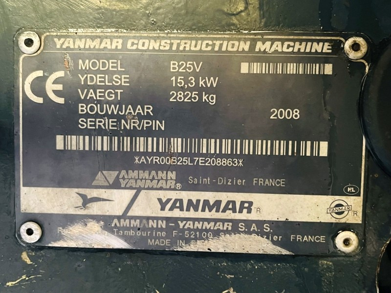 Yanmar B25V (3699) - Мини багер: снимка 3 Yanmar B25V (3699) - Мини багер: снимка 3