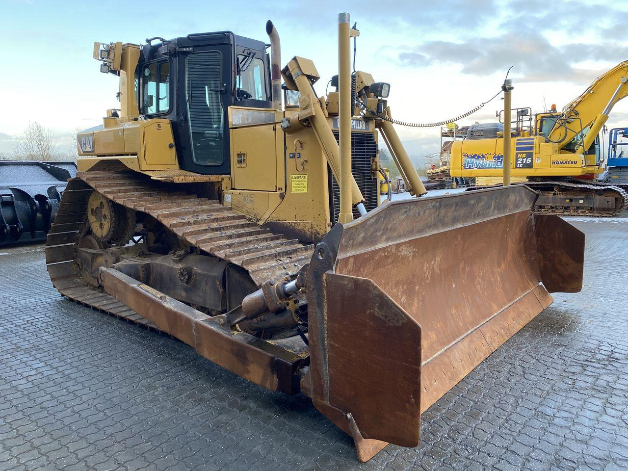 Caterpillar D6T LGP - Булдозер: снимка 5 Caterpillar D6T LGP - Булдозер: снимка 5