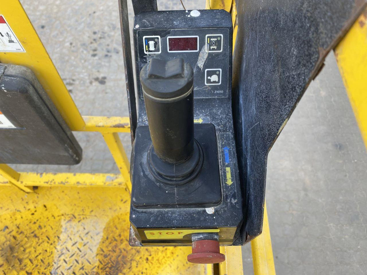 GMG 4646-ED 2.0 - Ножична работна платформа: снимка 3 GMG 4646-ED 2.0 - Ножична работна платформа: снимка 3