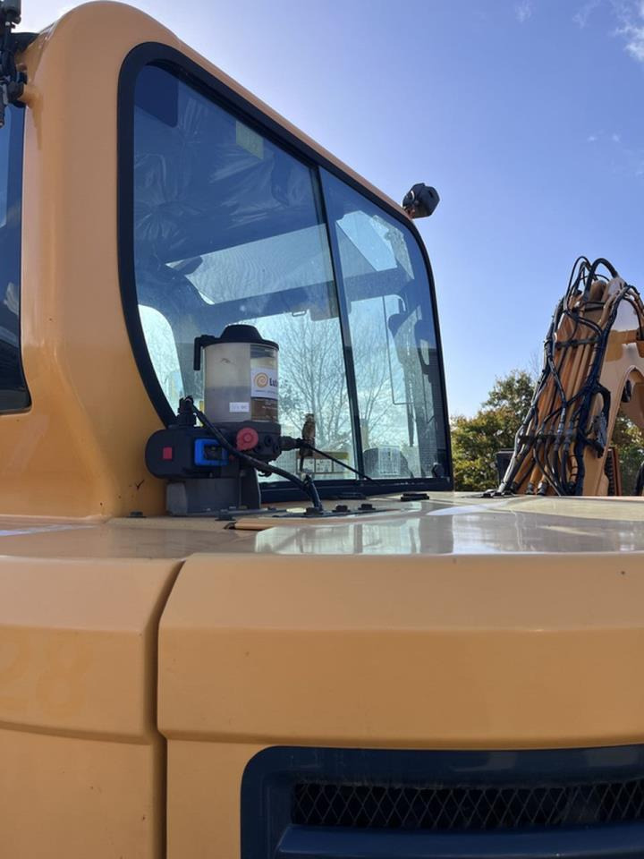 Hyundai Robex 80CR-9A - Мини багер: снимка 5 Hyundai Robex 80CR-9A - Мини багер: снимка 5