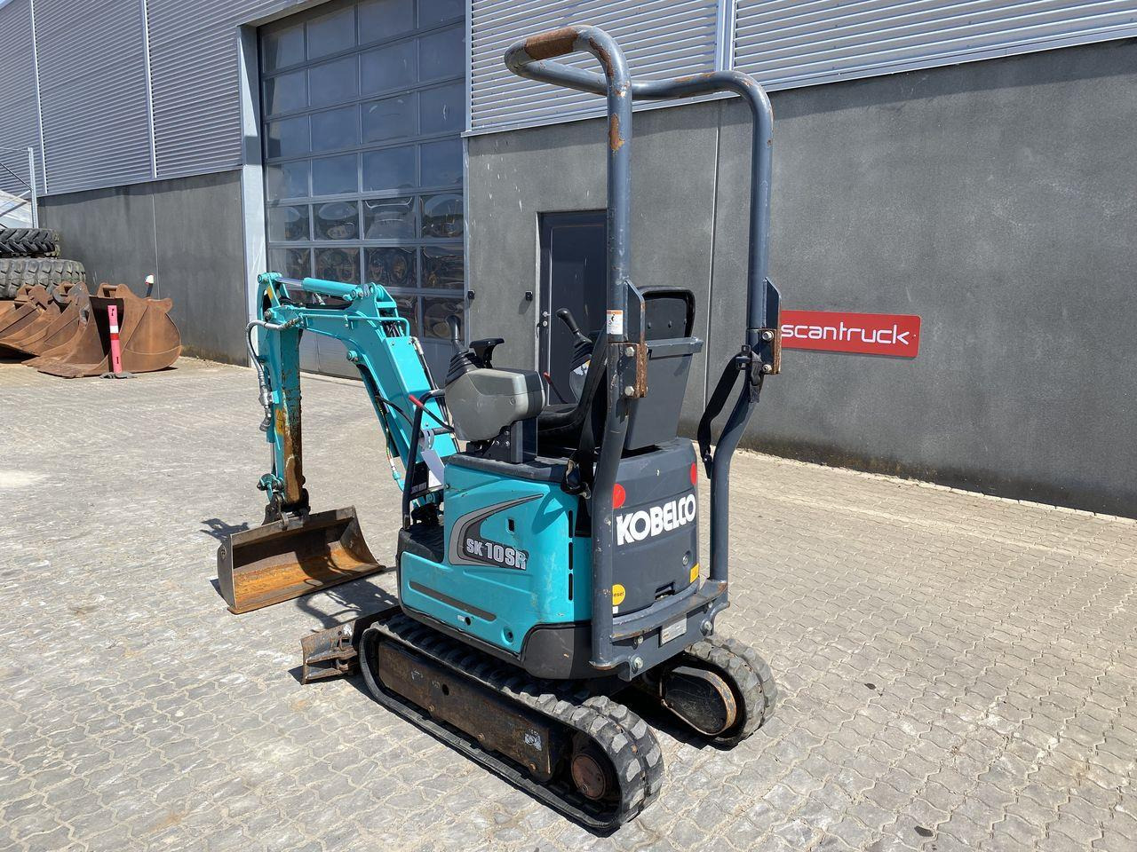 Kobelco SK10SR-2 - Мини багер: снимка 2 Kobelco SK10SR-2 - Мини багер: снимка 2