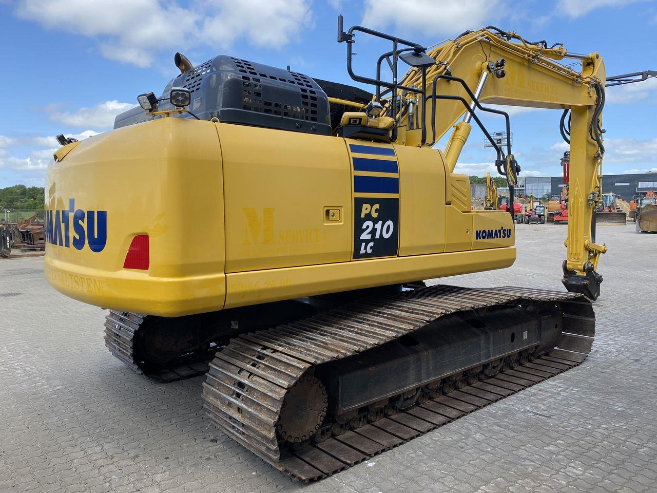 Komatsu PC210LC-11 - Верижен багер: снимка 4 Komatsu PC210LC-11 - Верижен багер: снимка 4