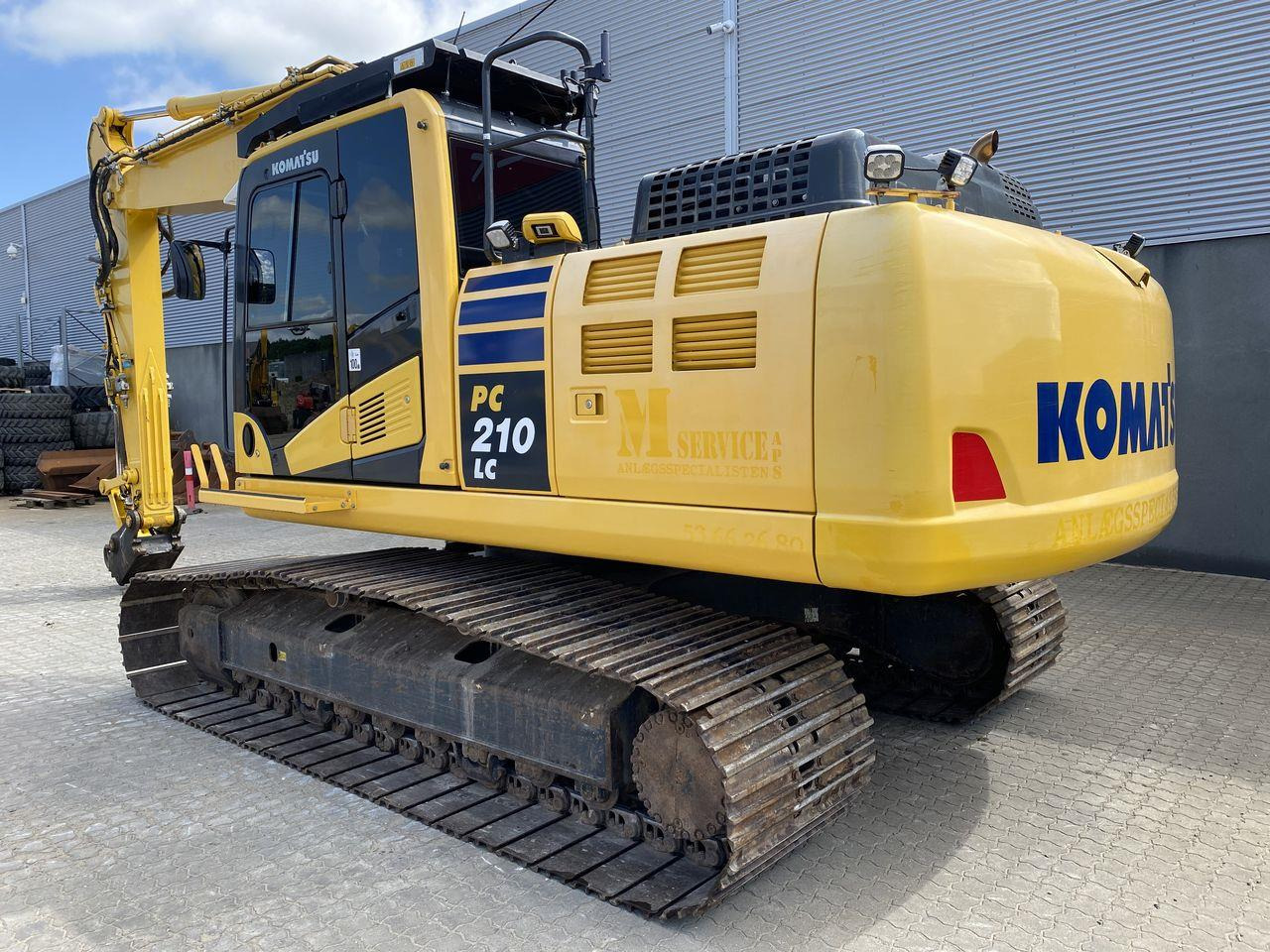 Komatsu PC210LC-11 - Верижен багер: снимка 2 Komatsu PC210LC-11 - Верижен багер: снимка 2