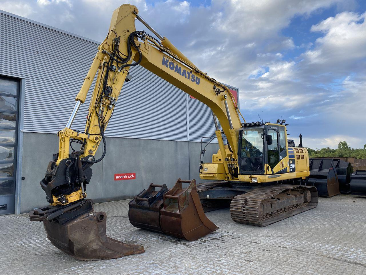 Komatsu PC240LC-11 - Верижен багер: снимка 1 Komatsu PC240LC-11 - Верижен багер: снимка 1
