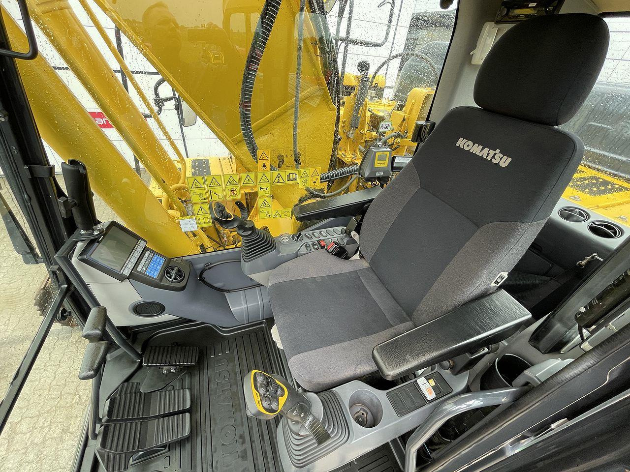 Komatsu PC240LC-11EO - Верижен багер: снимка 3 Komatsu PC240LC-11EO - Верижен багер: снимка 3
