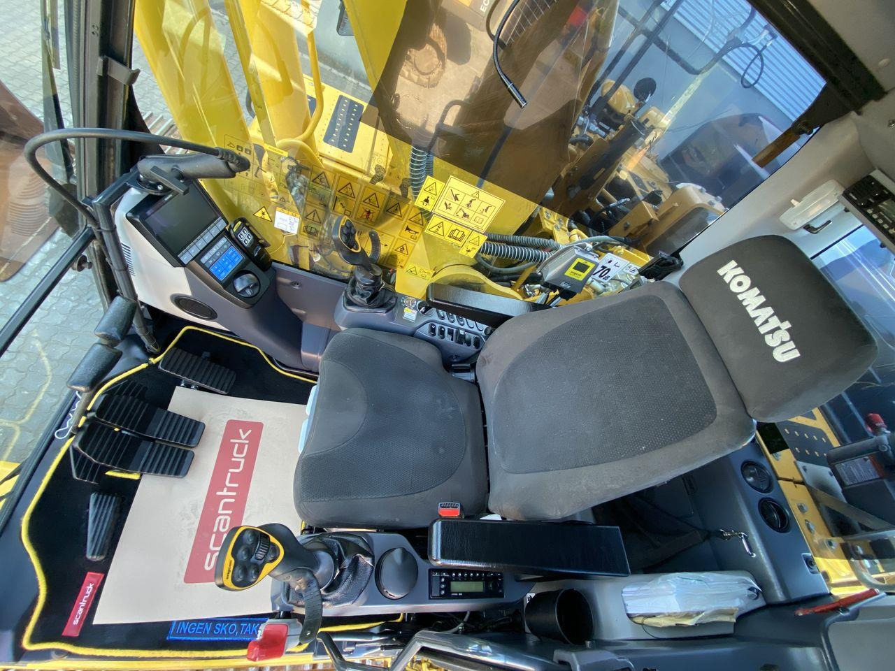Komatsu PC240LC-11EO - Верижен багер: снимка 3 Komatsu PC240LC-11EO - Верижен багер: снимка 3