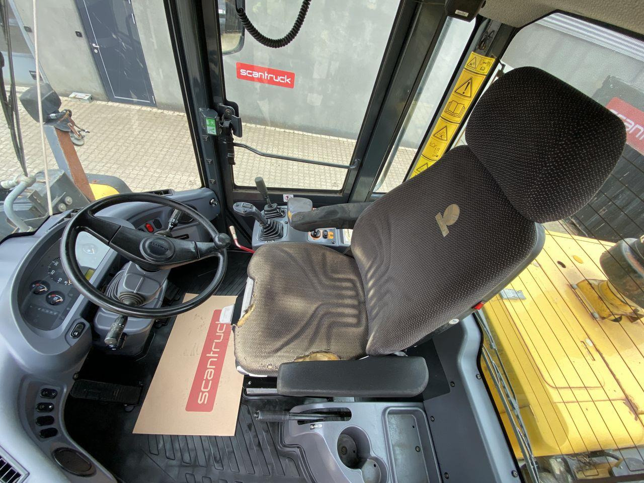 Komatsu WA320PZ-6 - Колесен товарач: снимка 3 Komatsu WA320PZ-6 - Колесен товарач: снимка 3