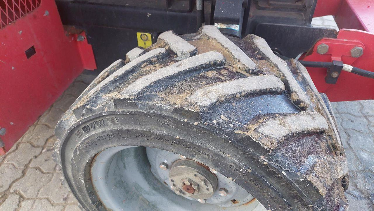 Manitou 120SC - Ножична работна платформа: снимка 5 Manitou 120SC - Ножична работна платформа: снимка 5