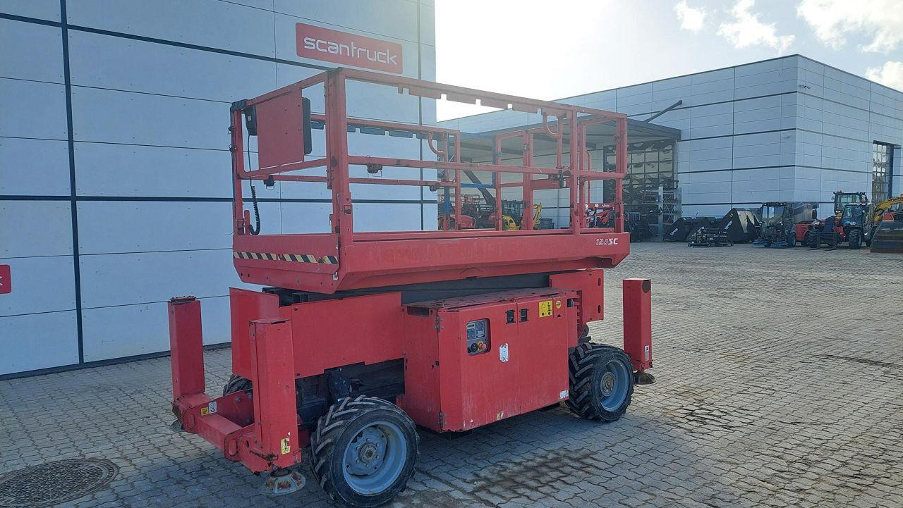 Manitou 120SC - Ножична работна платформа: снимка 1 Manitou 120SC - Ножична работна платформа: снимка 1