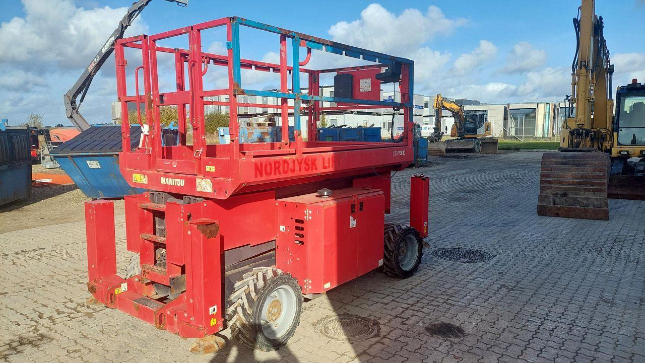 Manitou 120SC - Ножична работна платформа: снимка 3 Manitou 120SC - Ножична работна платформа: снимка 3