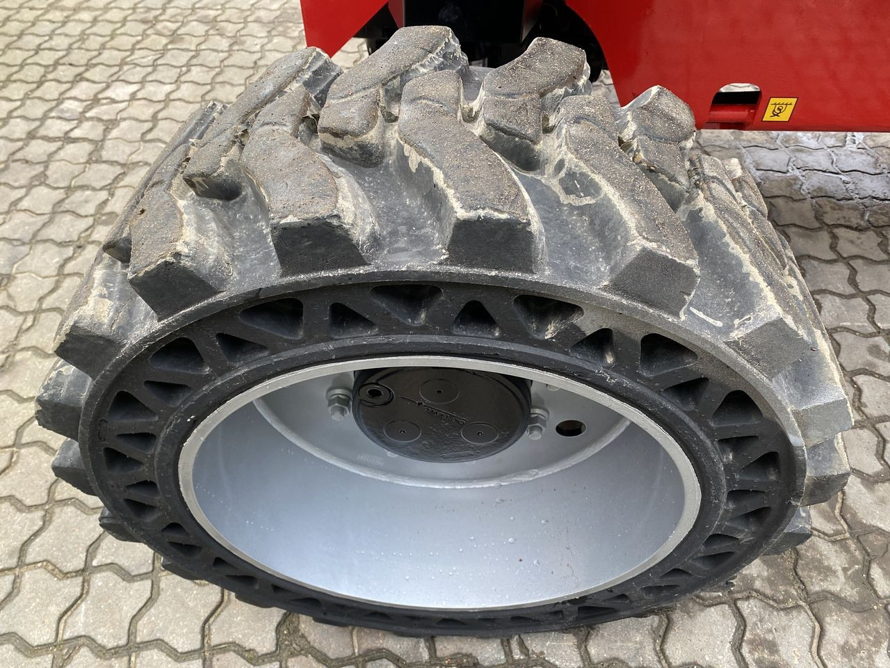 Артикулираща платформа Manitou 160ATJ RC: снимка 7