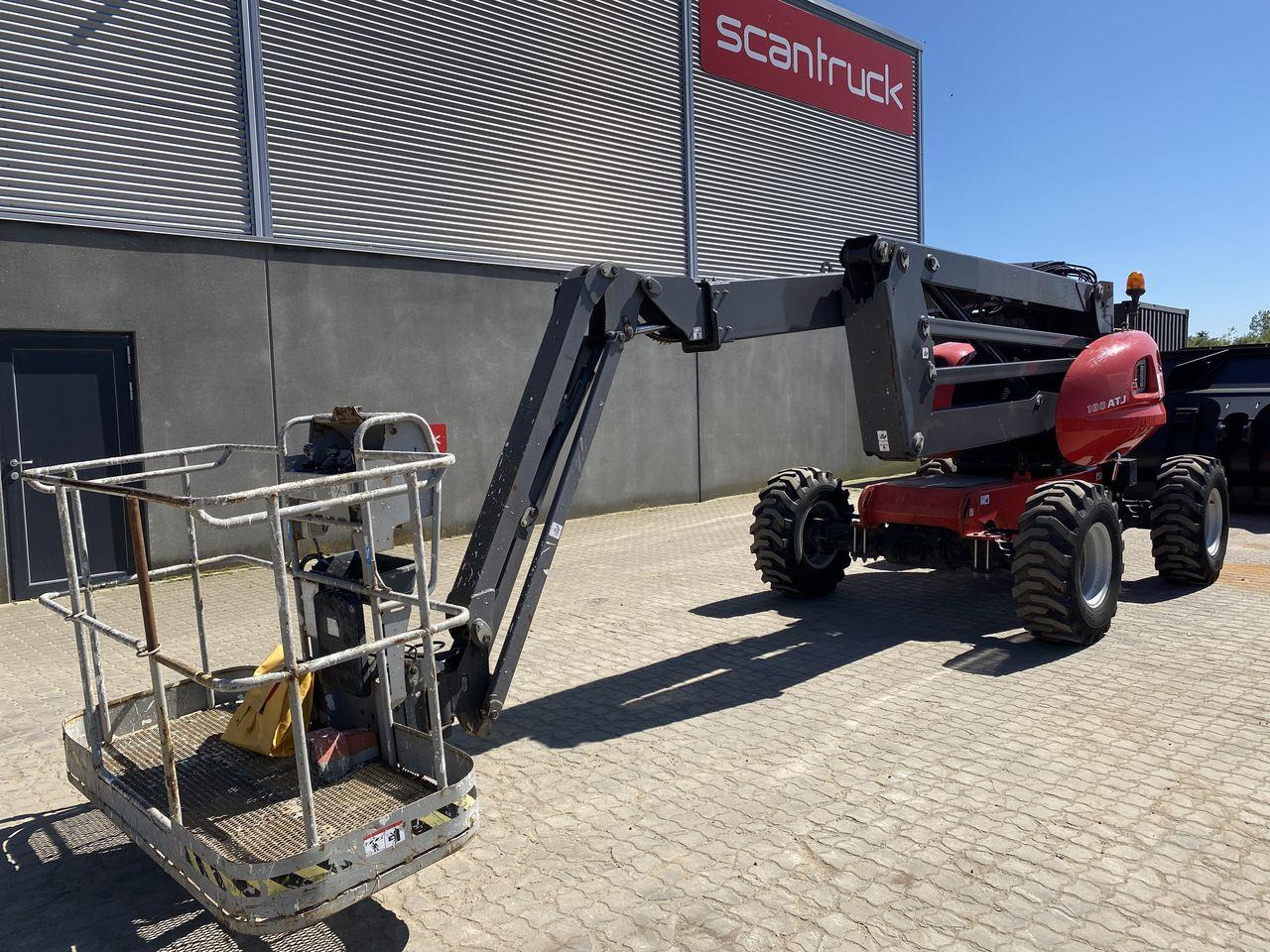 Manitou 180ATJ 2 RC - Артикулираща платформа: снимка 1 Manitou 180ATJ 2 RC - Артикулираща платформа: снимка 1