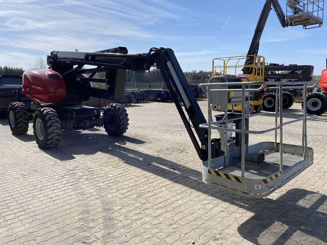 Manitou 180ATJ 2 RC - Артикулираща платформа: снимка 5 Manitou 180ATJ 2 RC - Артикулираща платформа: снимка 5