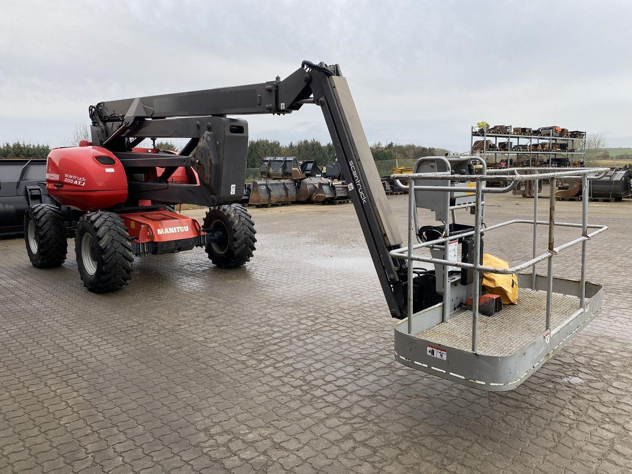 Manitou 200ATJ RC - Артикулираща платформа: снимка 5 Manitou 200ATJ RC - Артикулираща платформа: снимка 5