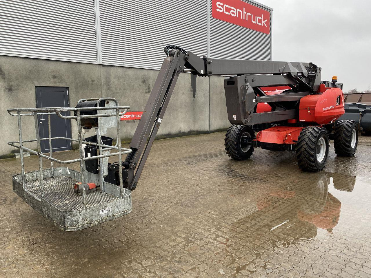 Manitou 200ATJ RC - Артикулираща платформа: снимка 1 Manitou 200ATJ RC - Артикулираща платформа: снимка 1