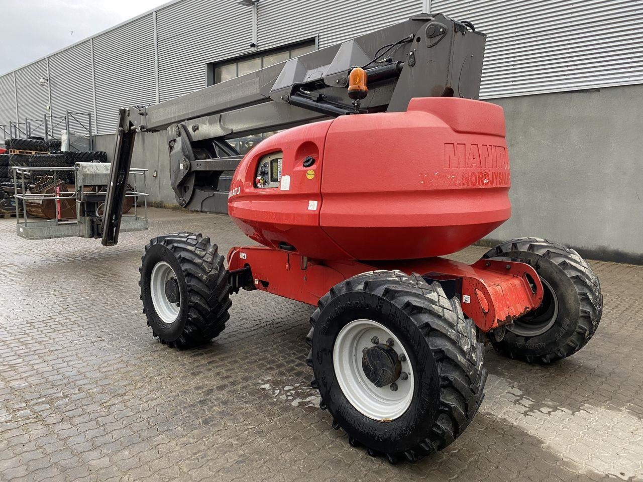 Manitou 200ATJ RC - Артикулираща платформа: снимка 2 Manitou 200ATJ RC - Артикулираща платформа: снимка 2