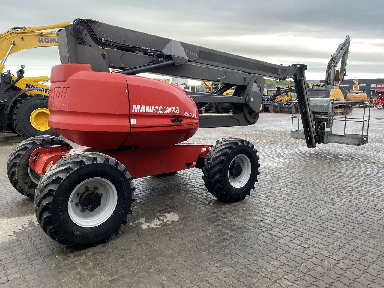 Manitou 200ATJ RC - Артикулираща платформа: снимка 4 Manitou 200ATJ RC - Артикулираща платформа: снимка 4