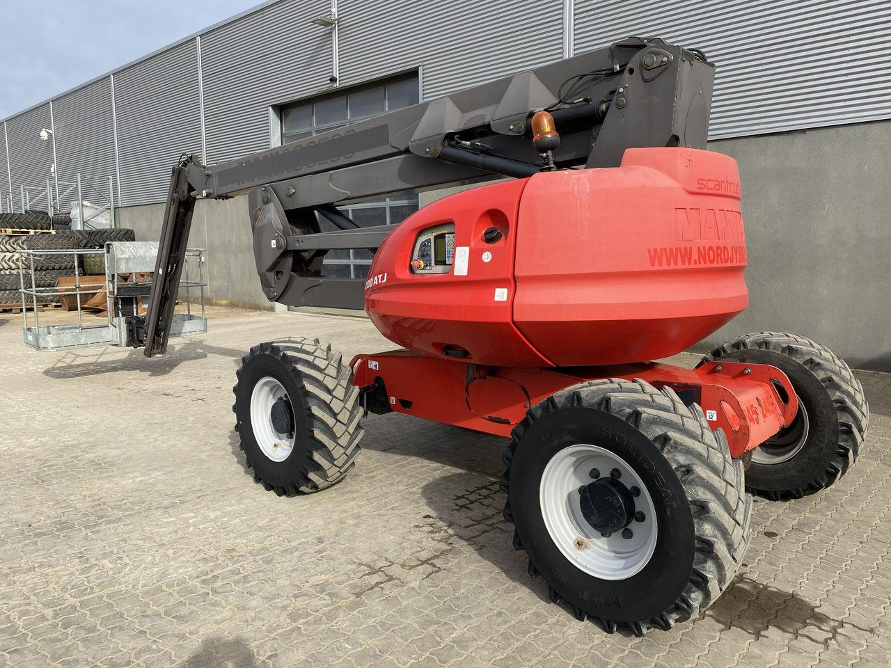 Manitou 200ATJ RC - Артикулираща платформа: снимка 2 Manitou 200ATJ RC - Артикулираща платформа: снимка 2