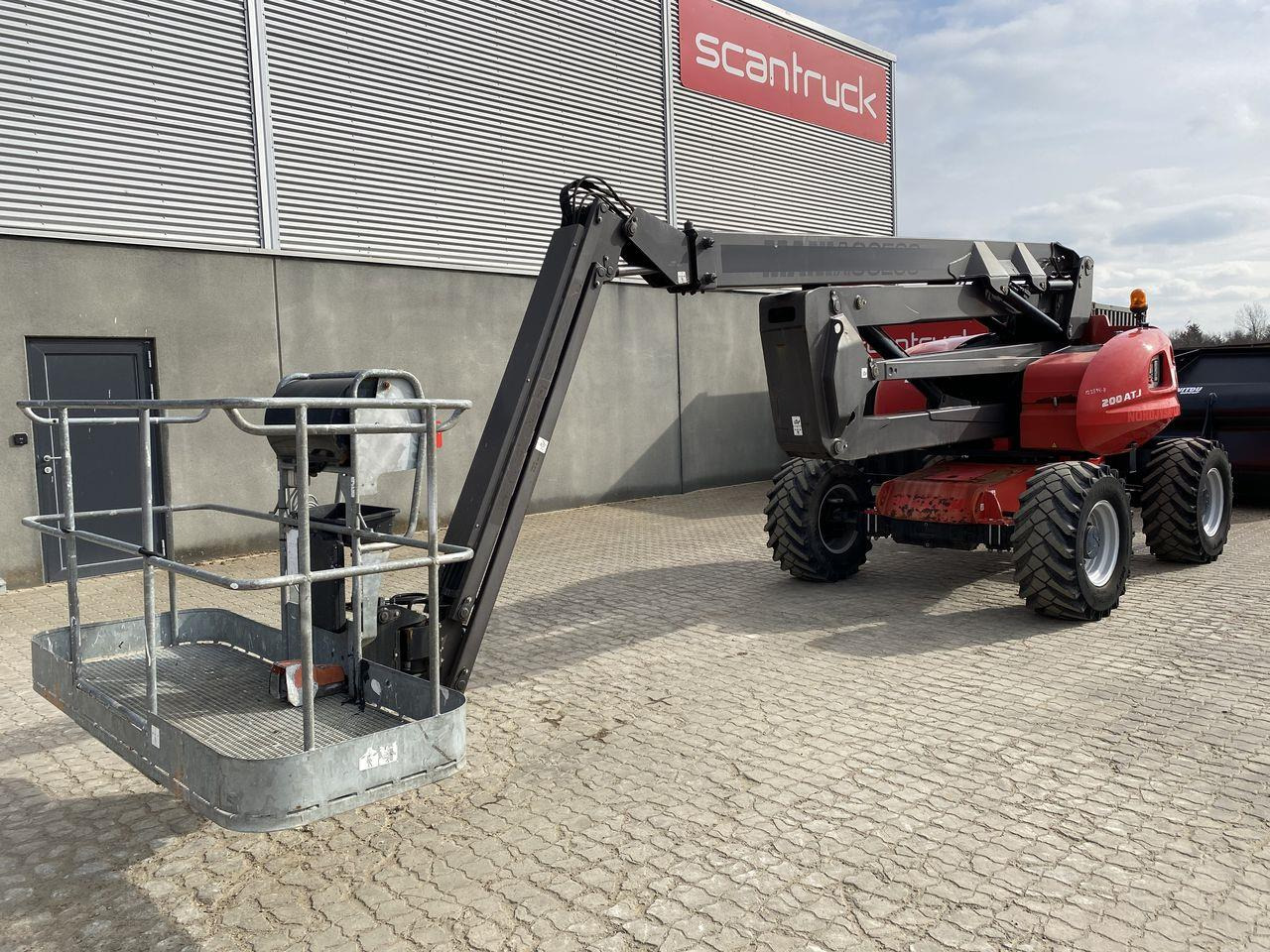 Manitou 200ATJ RC - Артикулираща платформа: снимка 1 Manitou 200ATJ RC - Артикулираща платформа: снимка 1