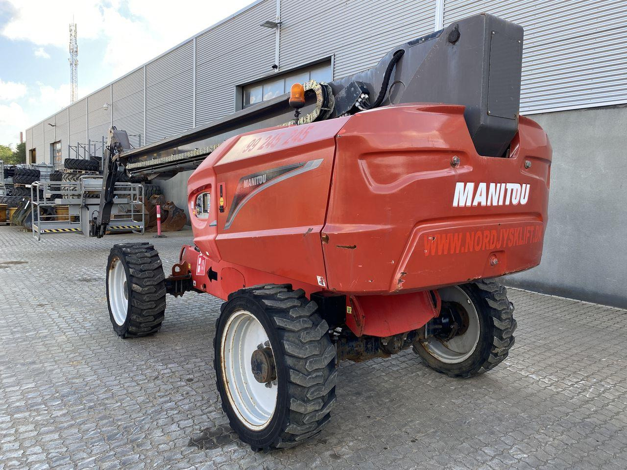 Manitou 280TJ - Телескопична платформа: снимка 2 Manitou 280TJ - Телескопична платформа: снимка 2