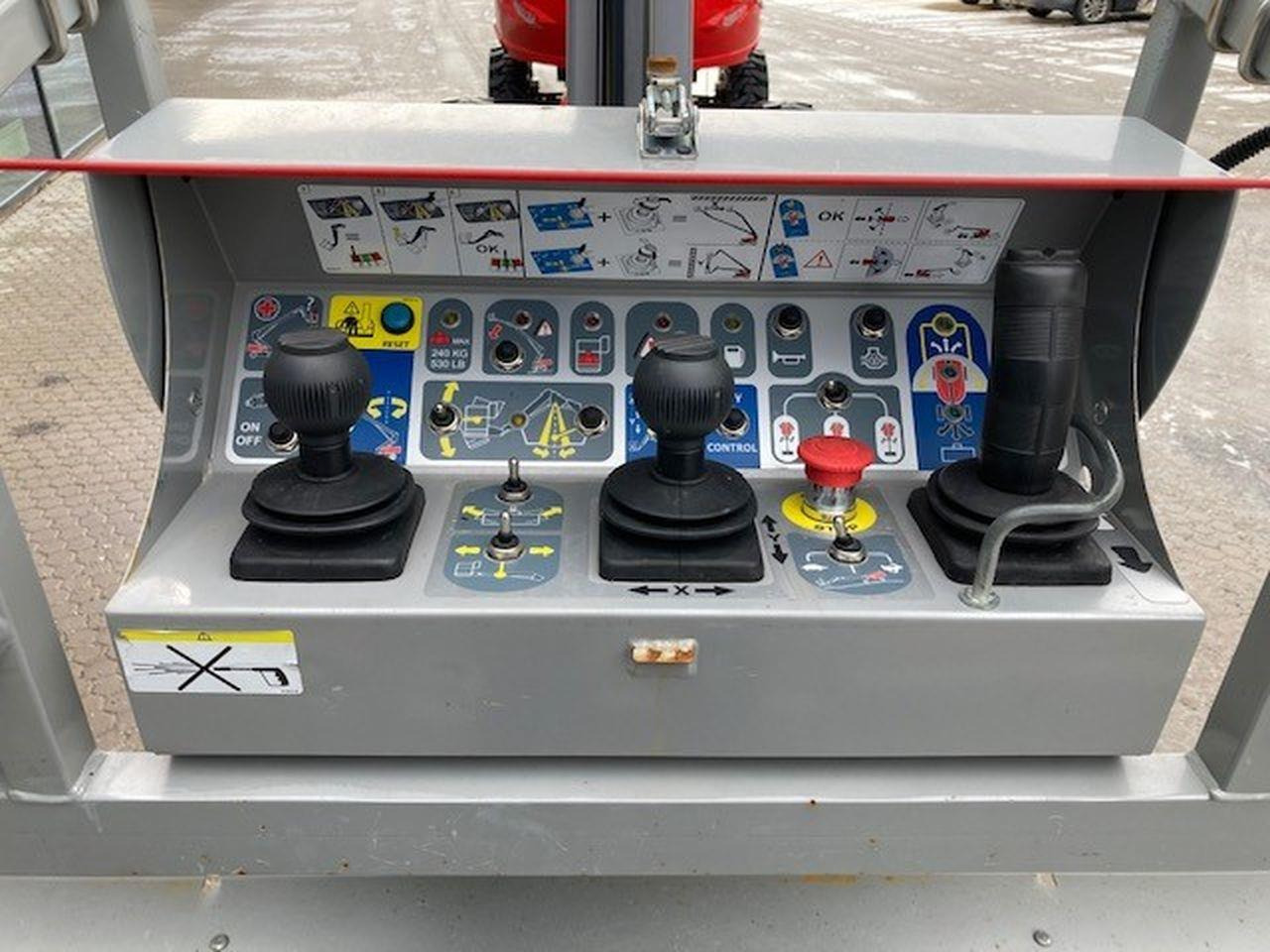 Manitou 280TJ - Артикулираща платформа: снимка 5 Manitou 280TJ - Артикулираща платформа: снимка 5