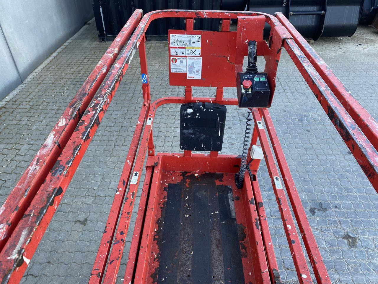 Manitou 78SEC - Ножична работна платформа: снимка 3 Manitou 78SEC - Ножична работна платформа: снимка 3
